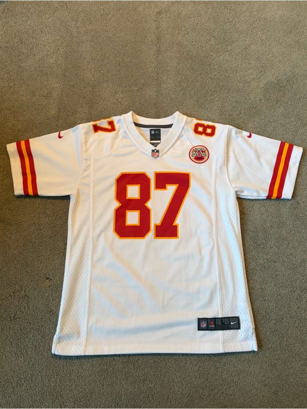 Nike NFL Kansas City Chiefs Travis Kelce Game Jersey 

Youth/Kids Boys Size L